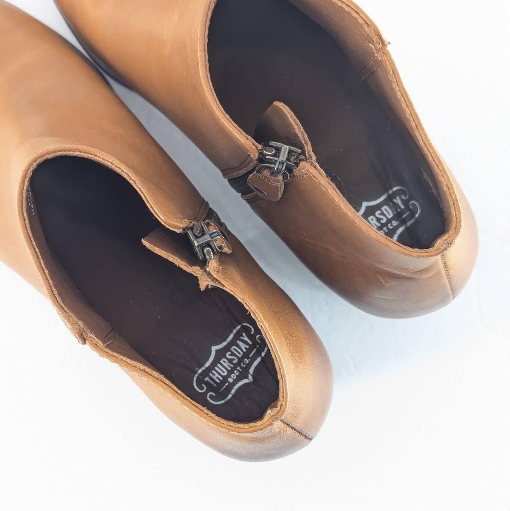 Thursday Everyday Toffee Downtown Leather Ankle Bootie Tan Brown Fall Size 8.5 - Picture 10 of 16